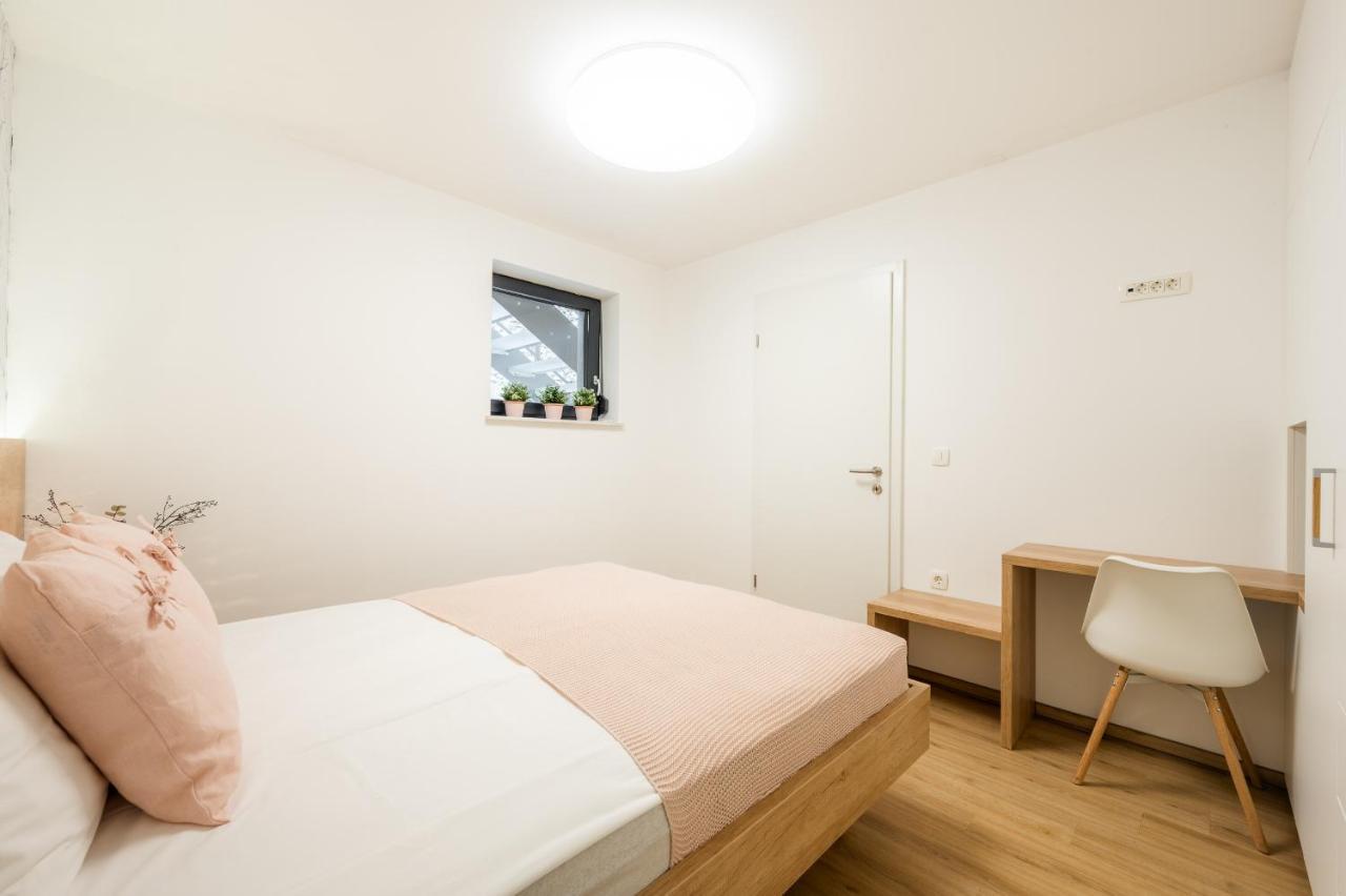 Apartments Gros Radece Zewnętrze zdjęcie